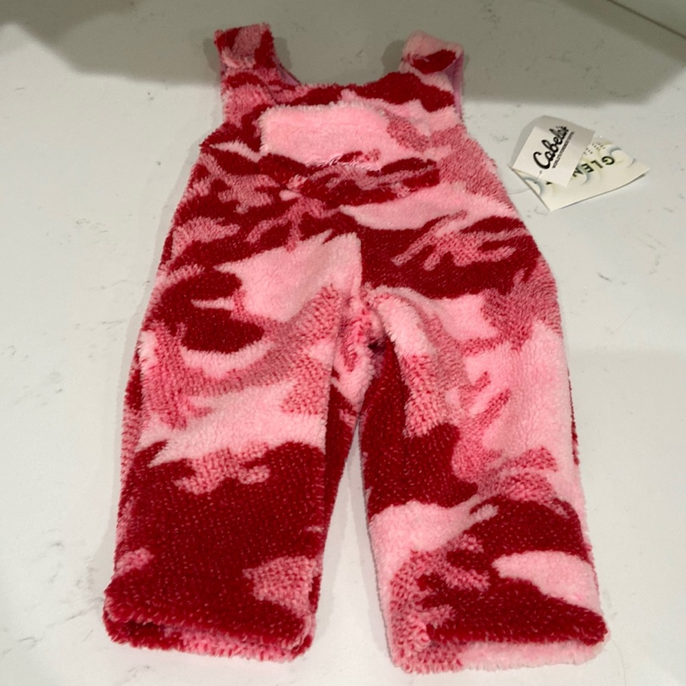 Cabela's NWT, pink and red camo mini micro overalls 6 to 12 months